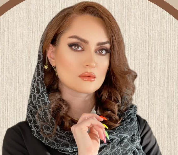 مدرسه بین المللی کاشت ناخن